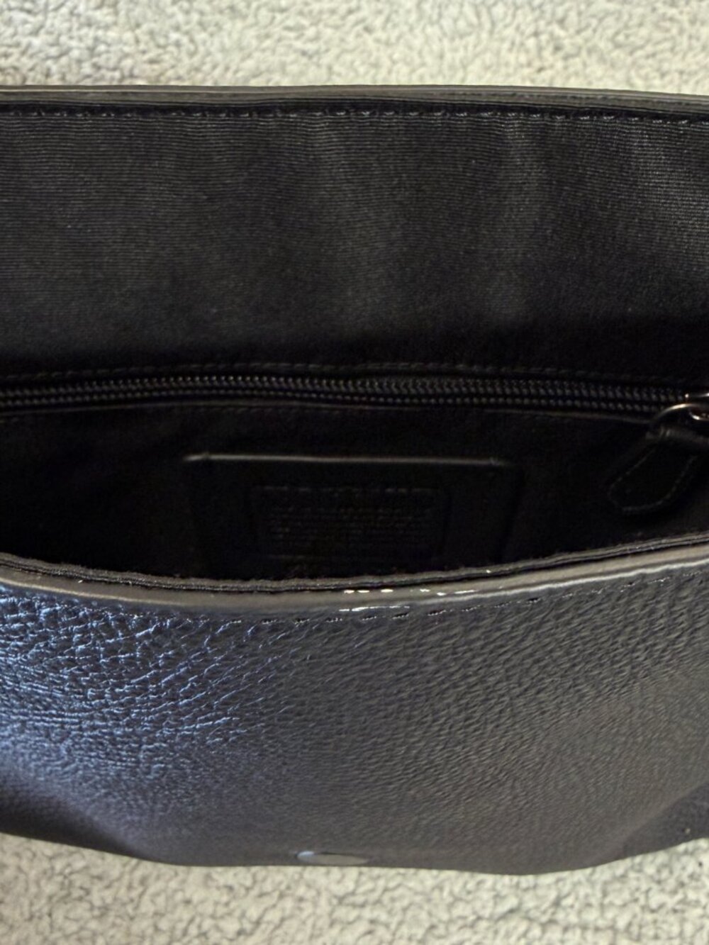 COACH Houston Leather Messenger Bag Black - Picture 9 of 15